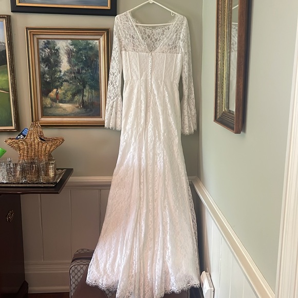 BCBGMaxazria White Lace Wedding Gown Dress Long Sleeve small M corset 6 Salina - Picture 9 of 13